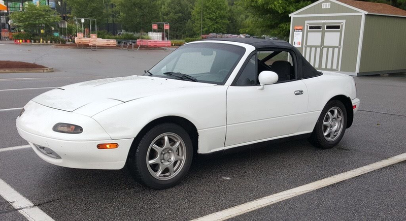 Illustration for article titled Ten Of The Fastest Japanese Cars On eBay For Less Than $10,000